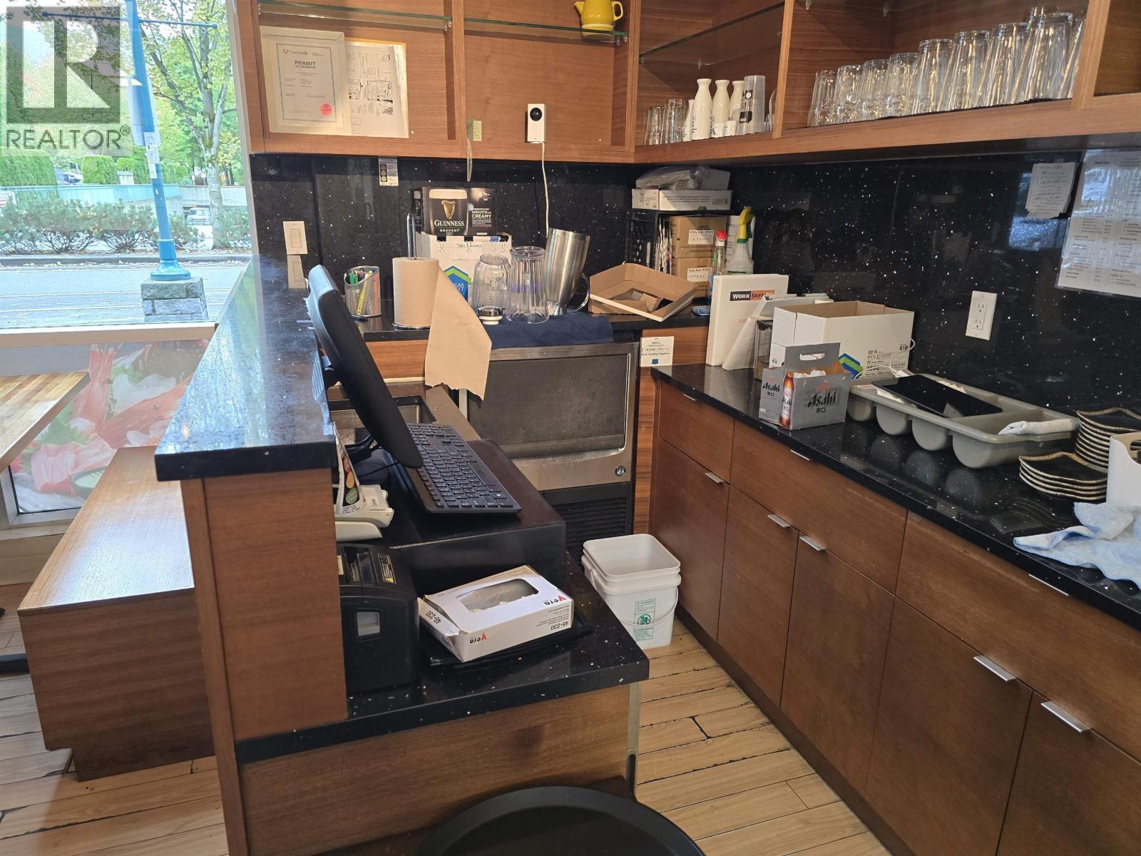 100 2970 Glen Drive, Coquitlam, BC