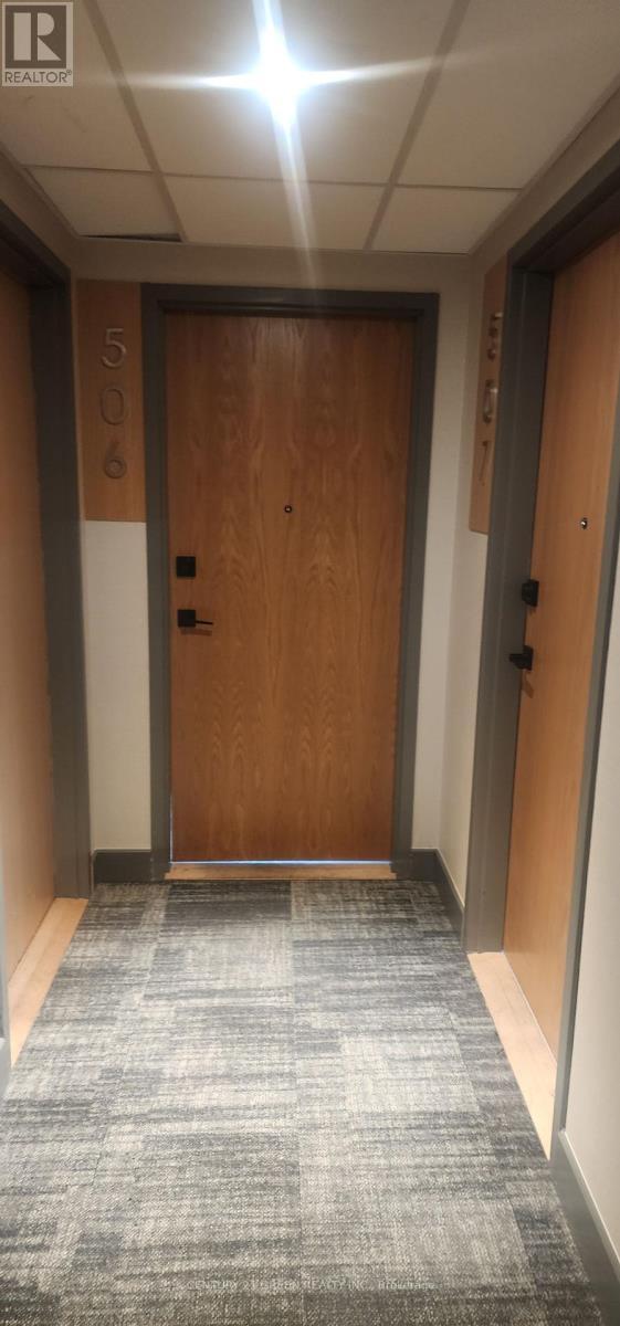 506 - 7 Erie Avenue E, Brantford, ON - Indoor