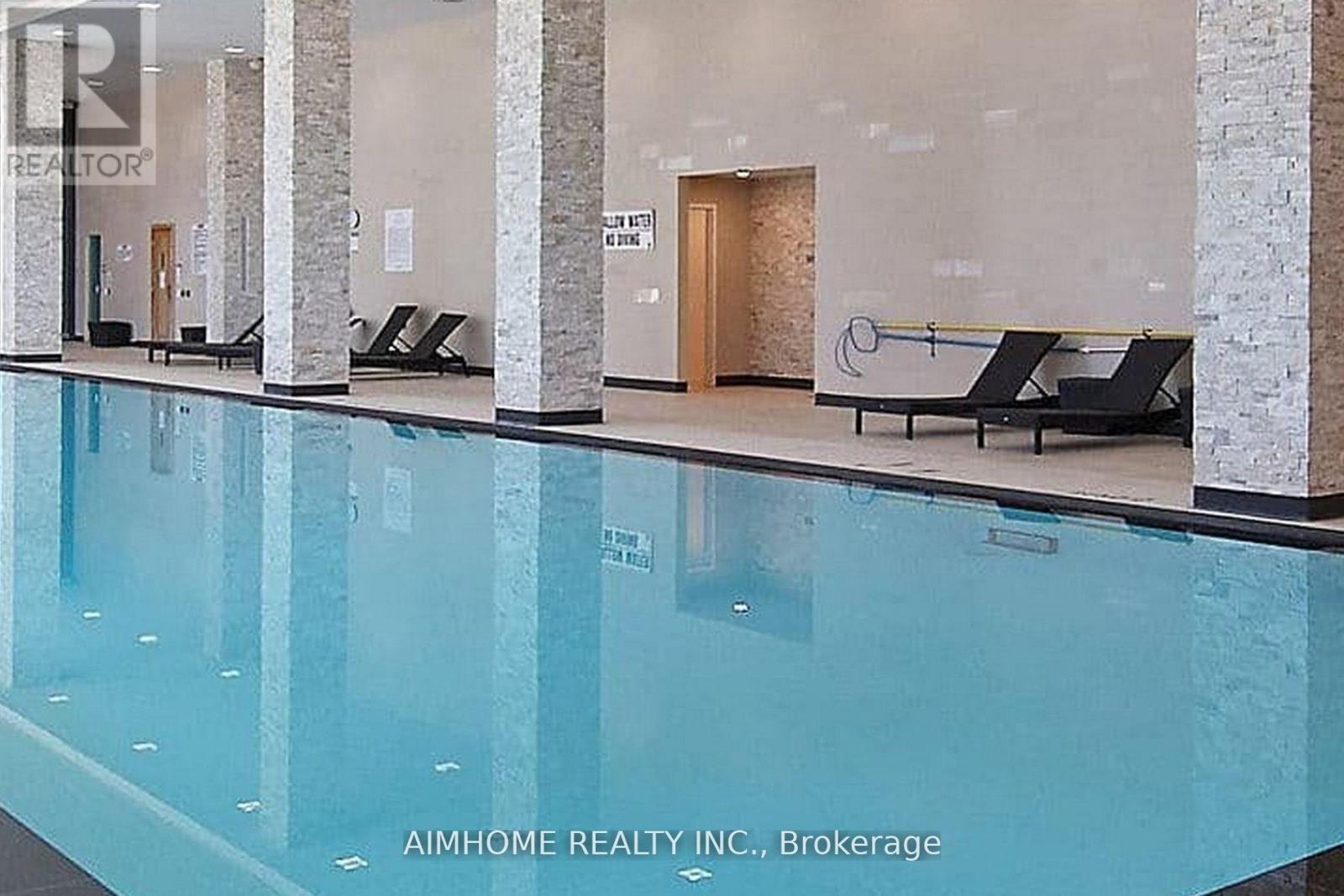 1909 - 2220 Lakeshore Boulevard W, Toronto, ON - Photo Showing Other Room