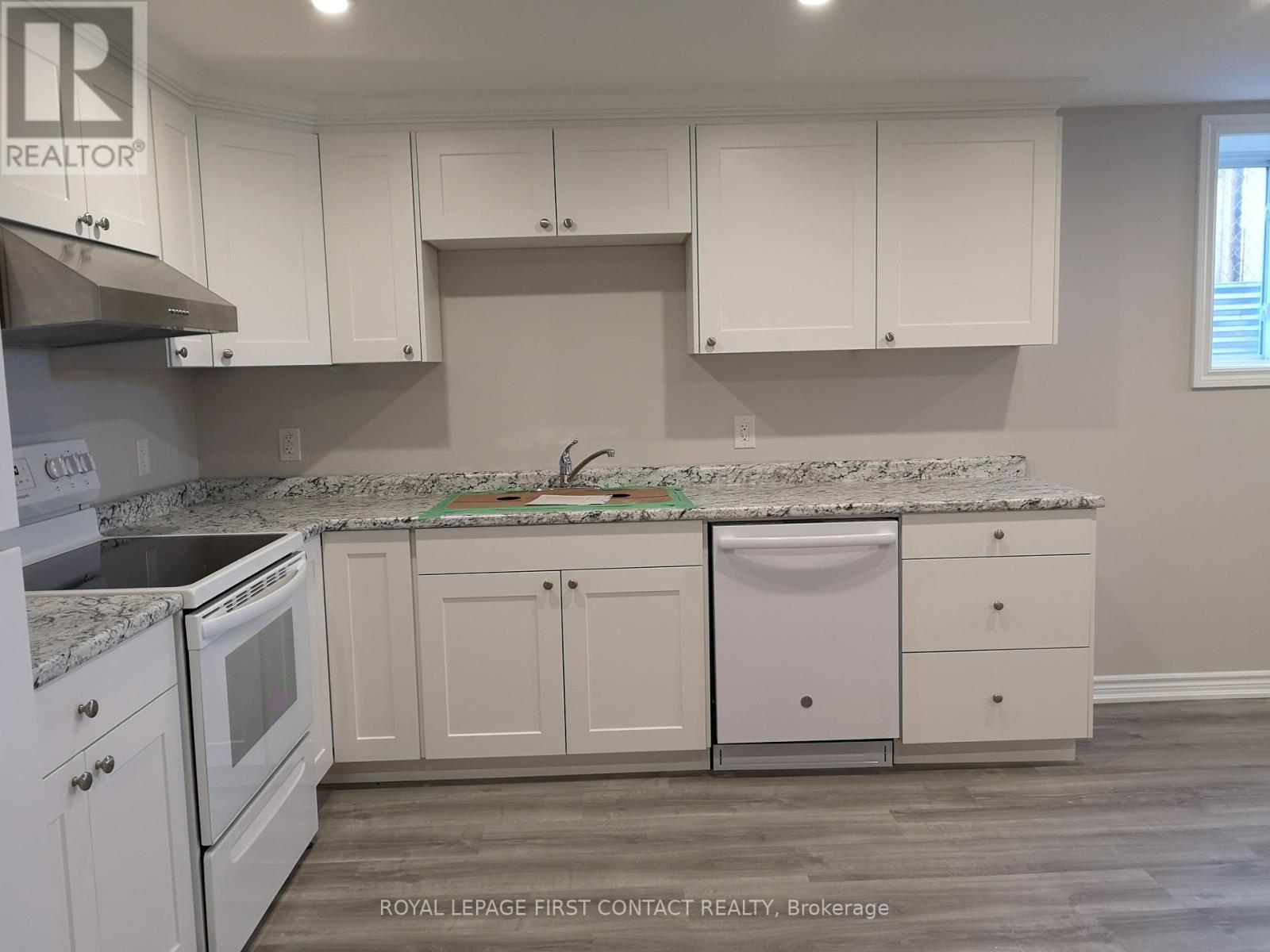 Basement - 30 Burke Drive, Barrie, ON - Indoor Photo Showing Kitchen