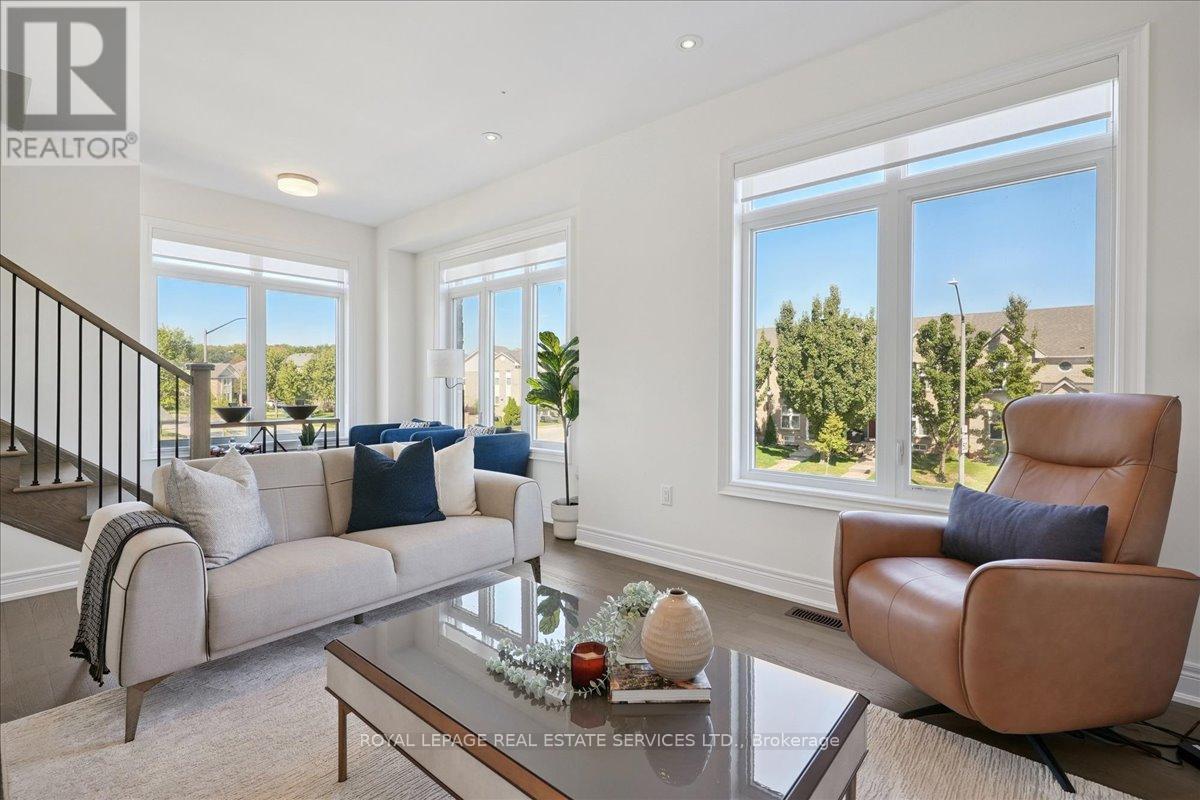 2180 Postmaster Drive, Oakville, ON - Indoor Photo Showing Living Room