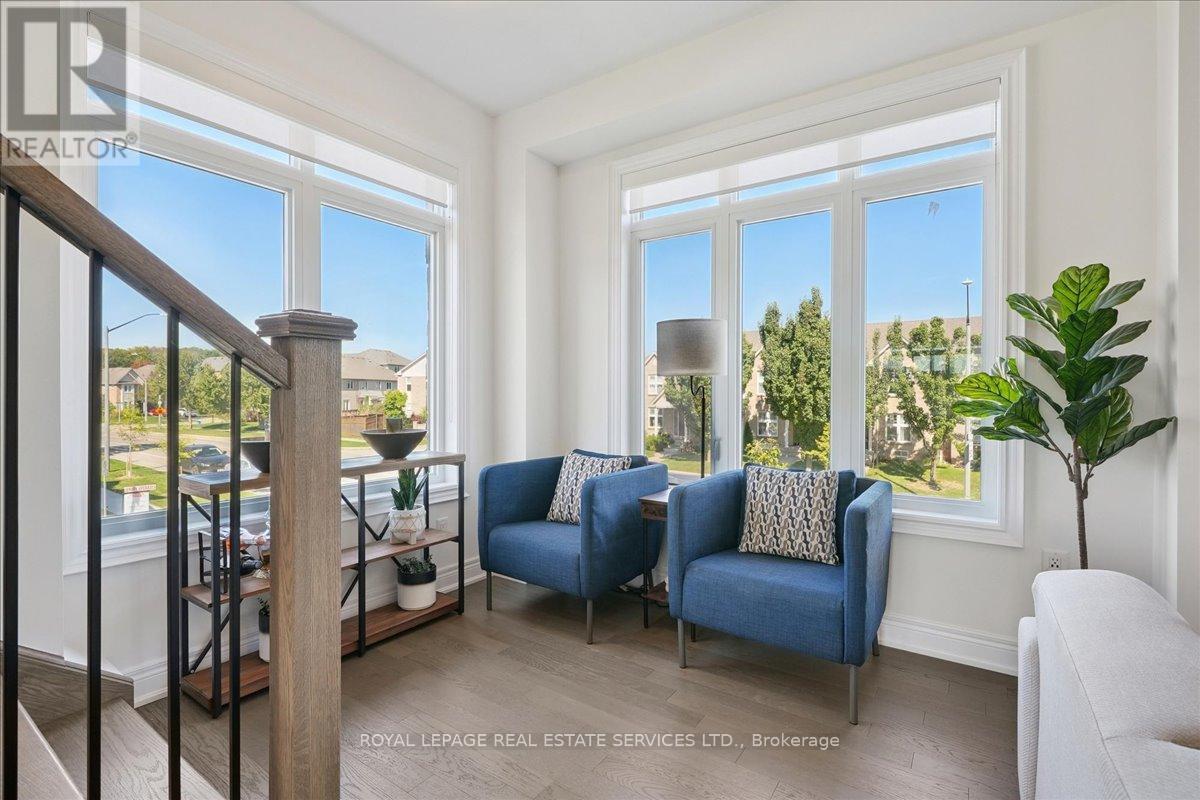 2180 Postmaster Drive, Oakville, ON - Indoor