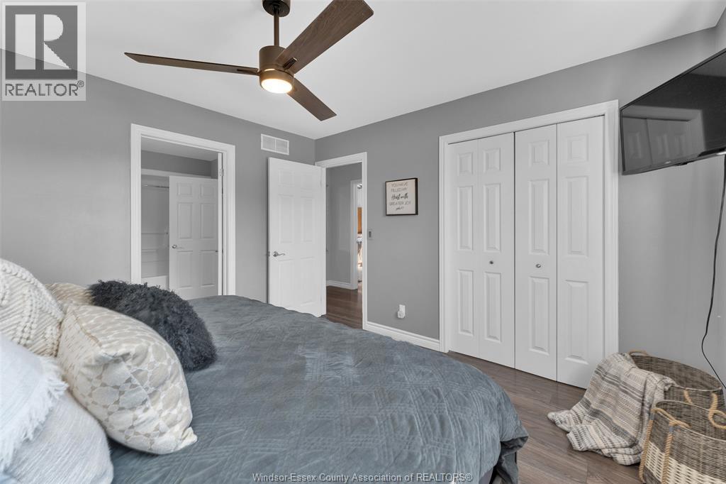 262 Columbus Drive, Lakeshore, ON - Indoor Photo Showing Bedroom