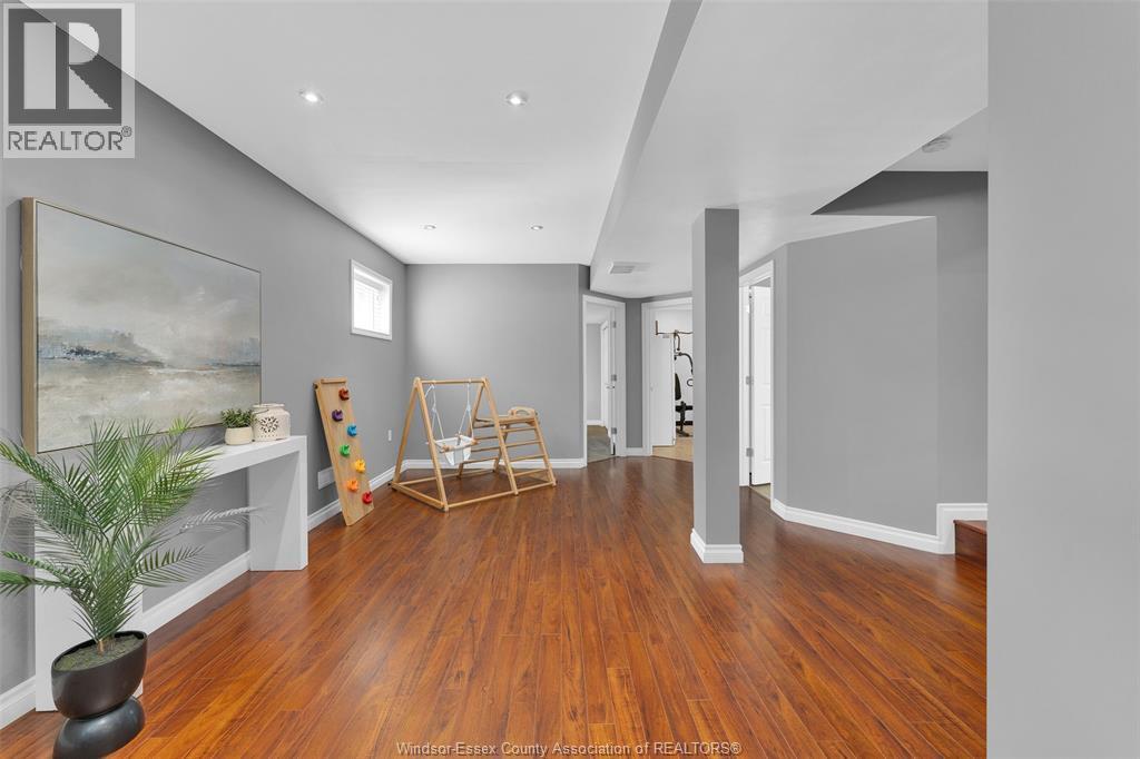 262 Columbus Drive, Lakeshore, ON - Indoor Photo Showing Other Room