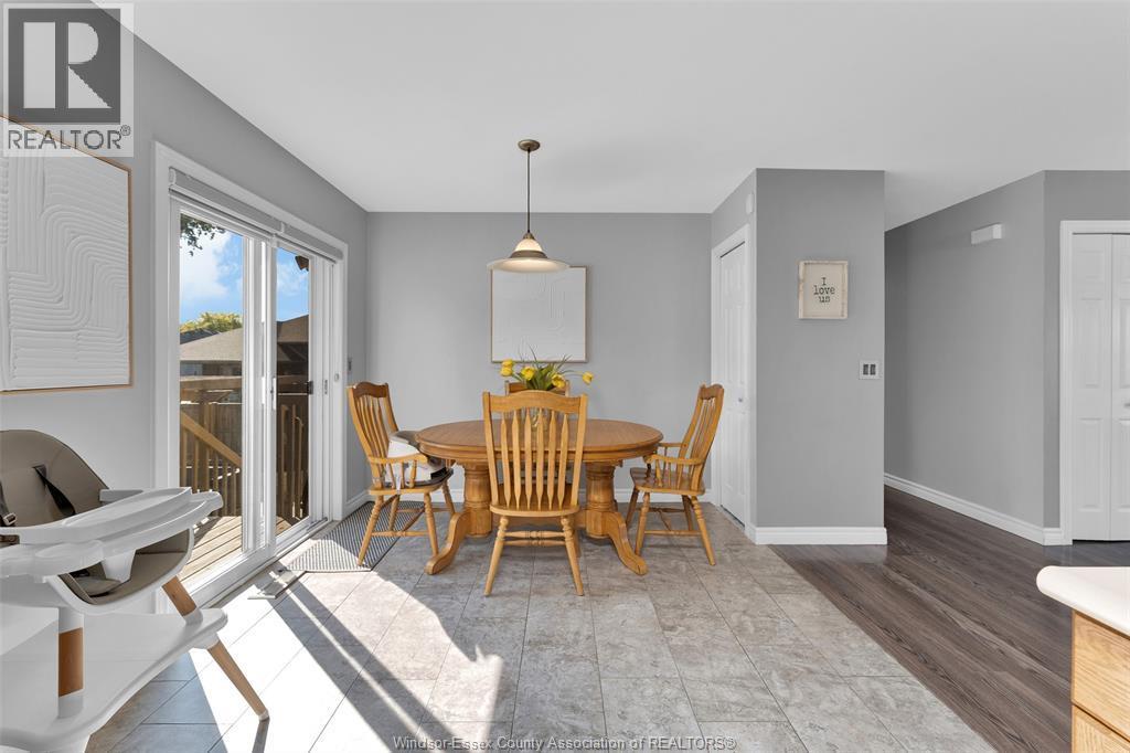 262 Columbus Drive, Lakeshore, ON - Indoor Photo Showing Dining Room