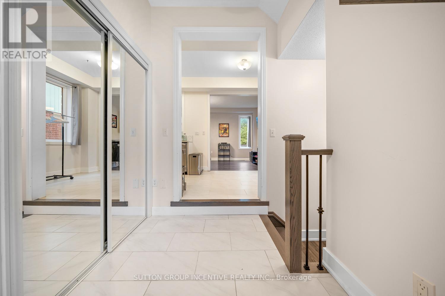 105 Collier Crescent, Essa, ON - Indoor Photo Showing Other Room