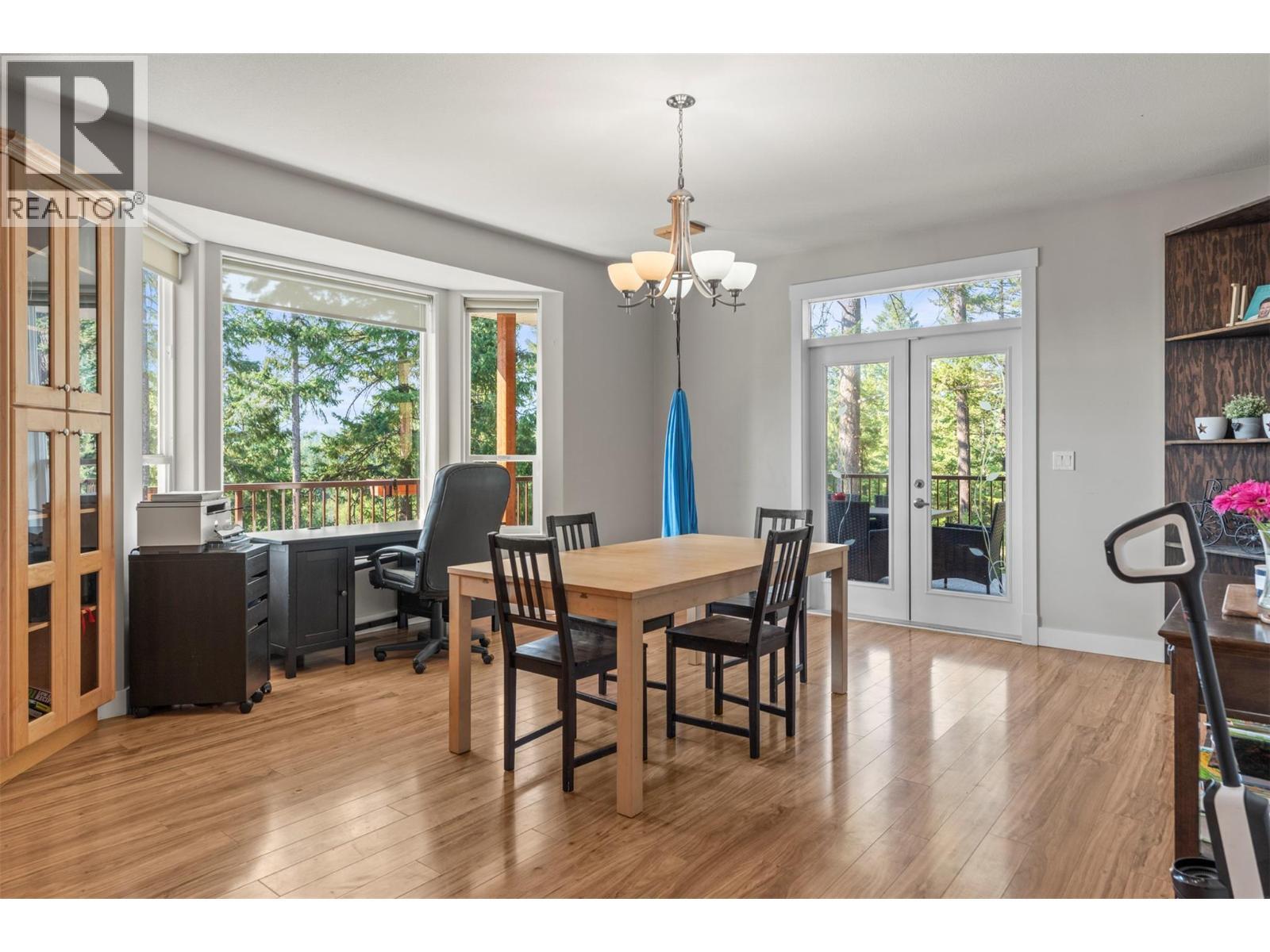 1951 Wolfgang Road, Armstrong, BC - Indoor Photo Showing Dining Room