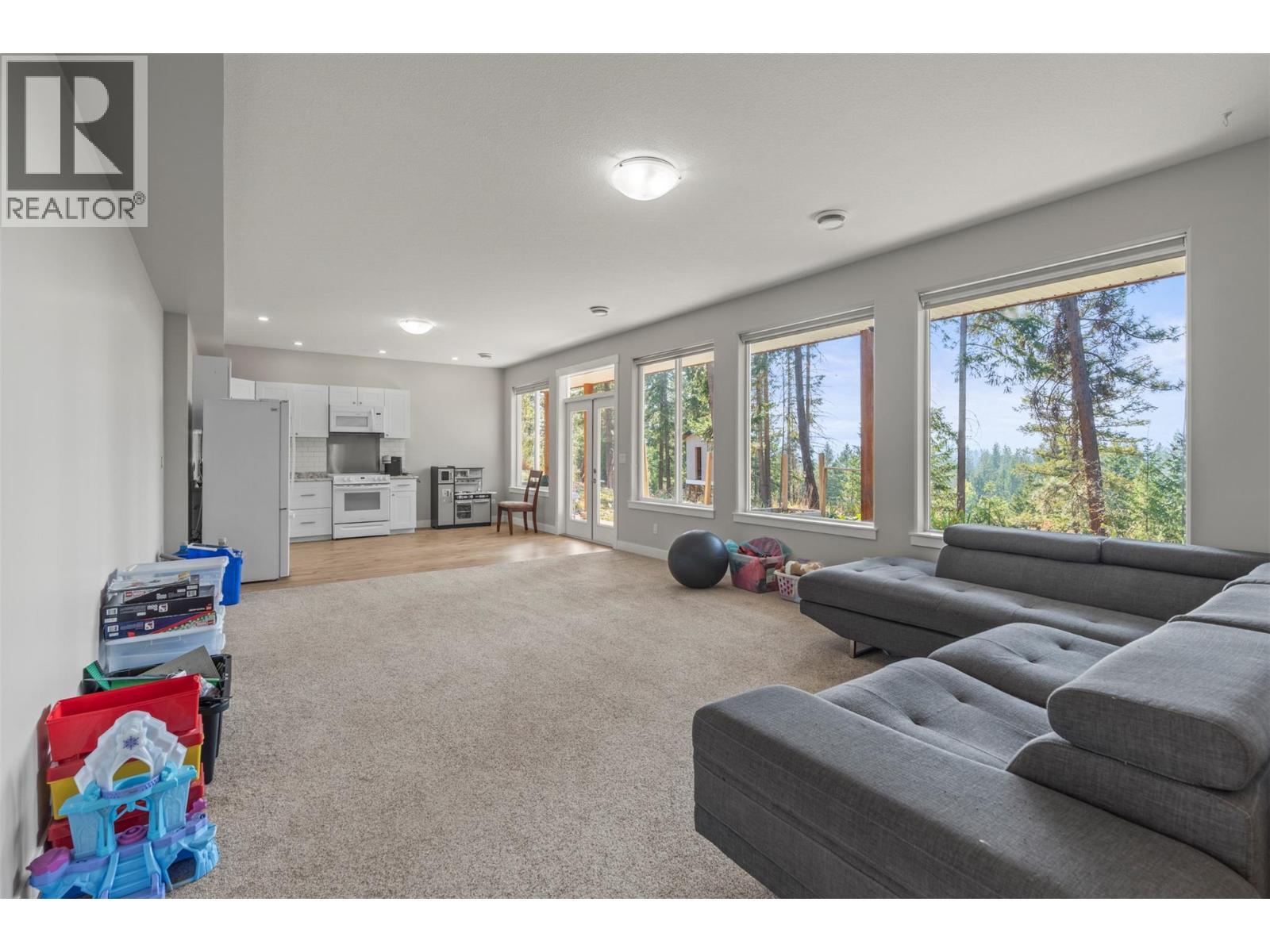 1951 Wolfgang Road, Armstrong, BC - Indoor