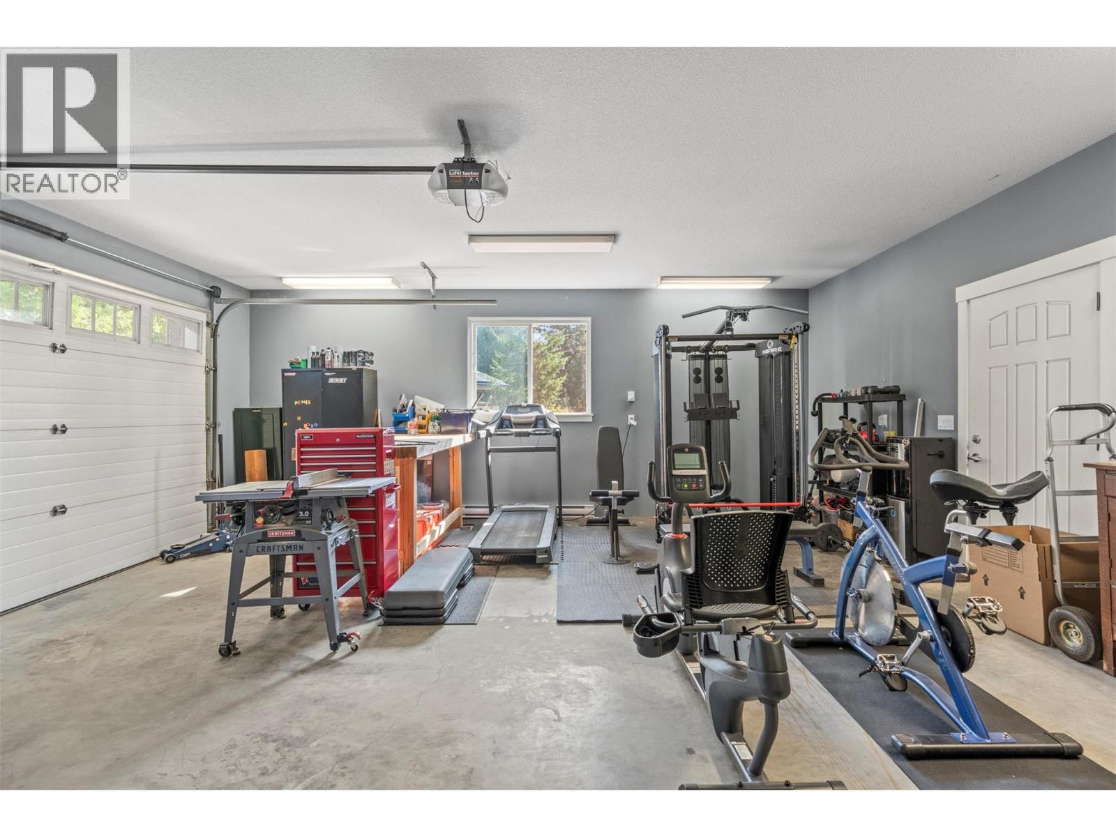 1951 Wolfgang Road, Armstrong, BC - Indoor Photo Showing Gym Room