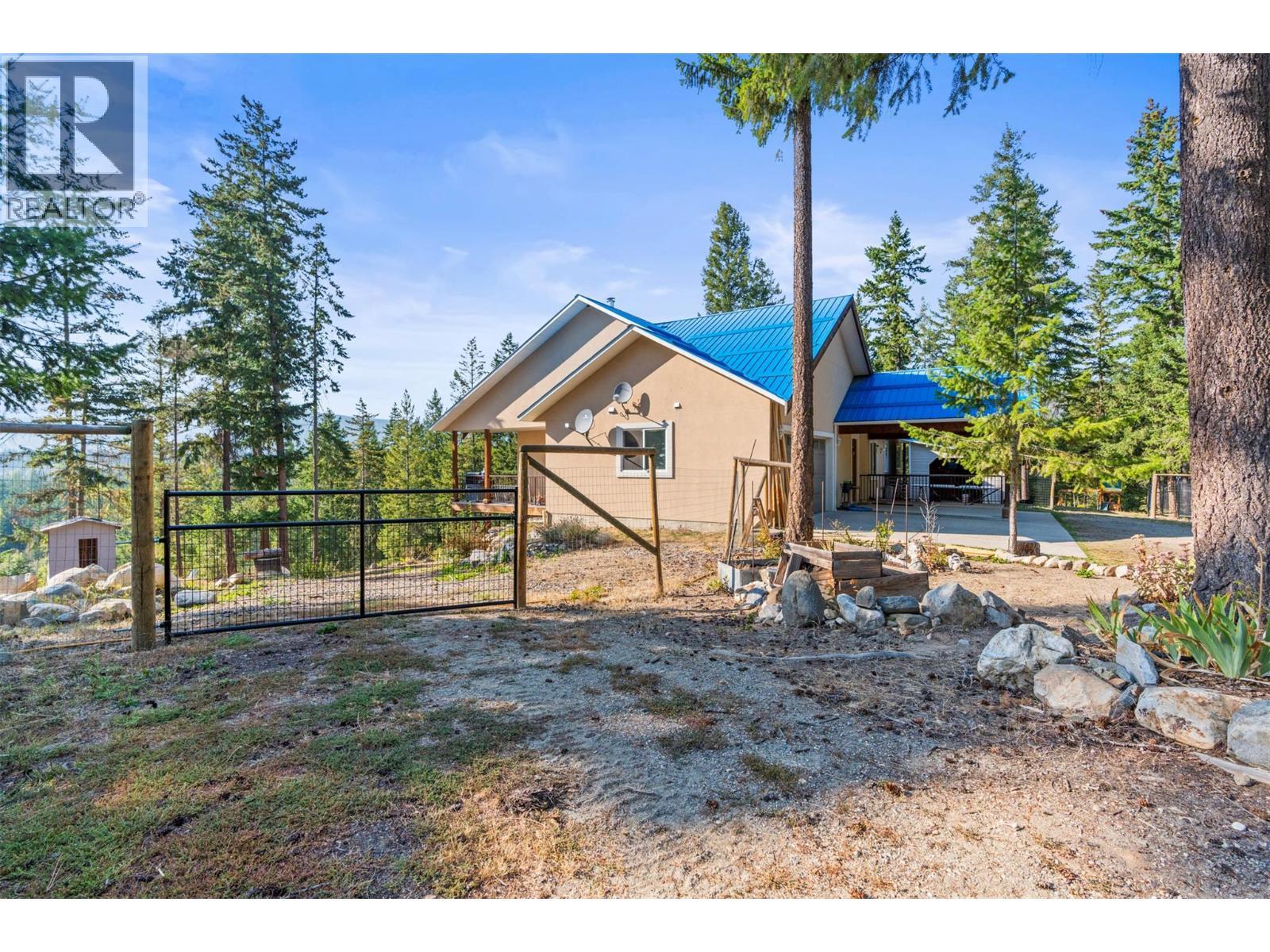 1951 Wolfgang Road, Armstrong, BC - Outdoor