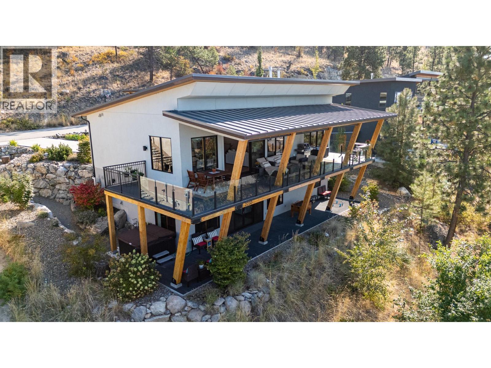 2750 Workman Place, Naramata, BC - Outdoor With Deck Patio Veranda