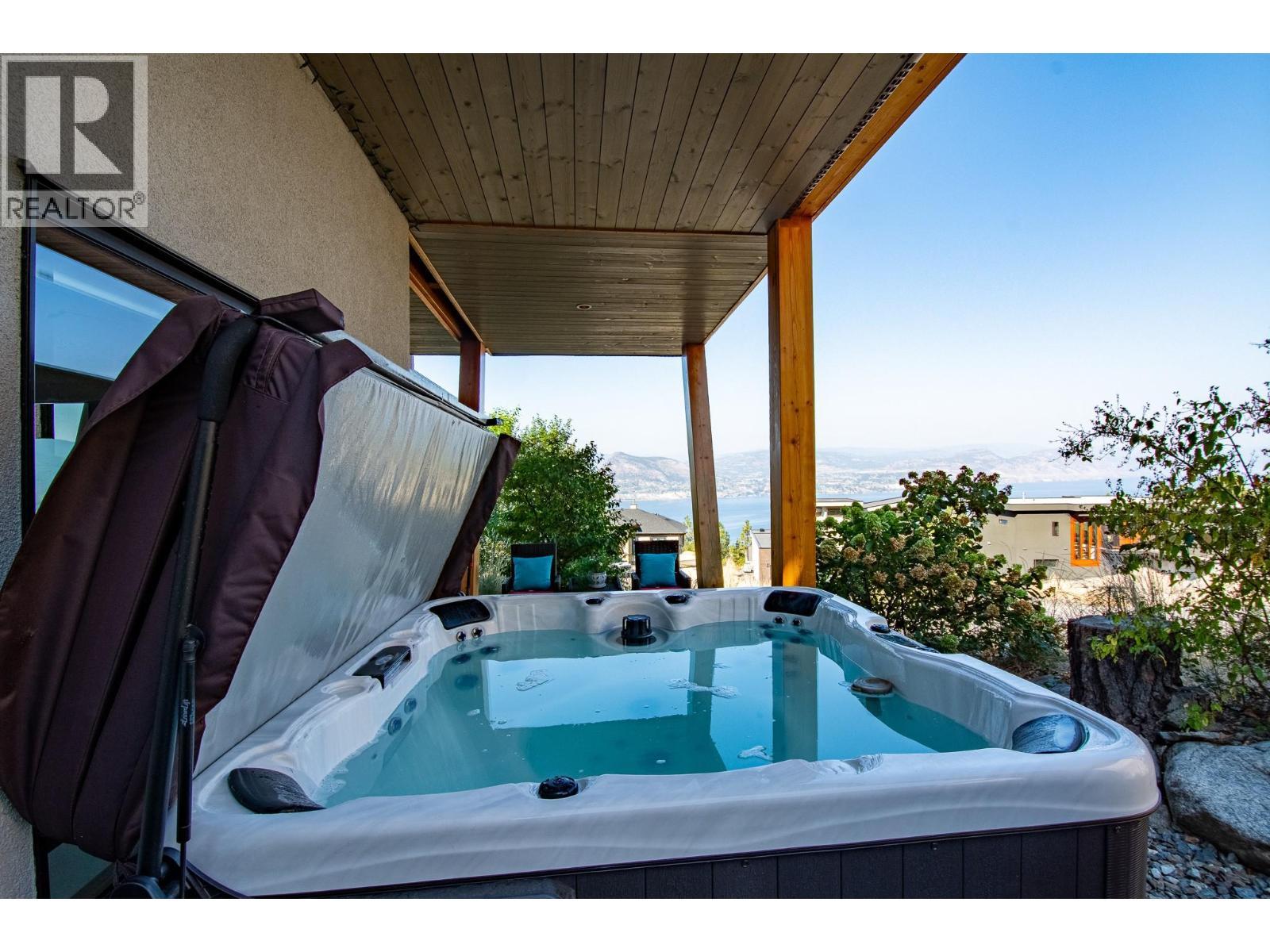 2750 Workman Place, Naramata, BC - Outdoor With Deck Patio Veranda With Exterior