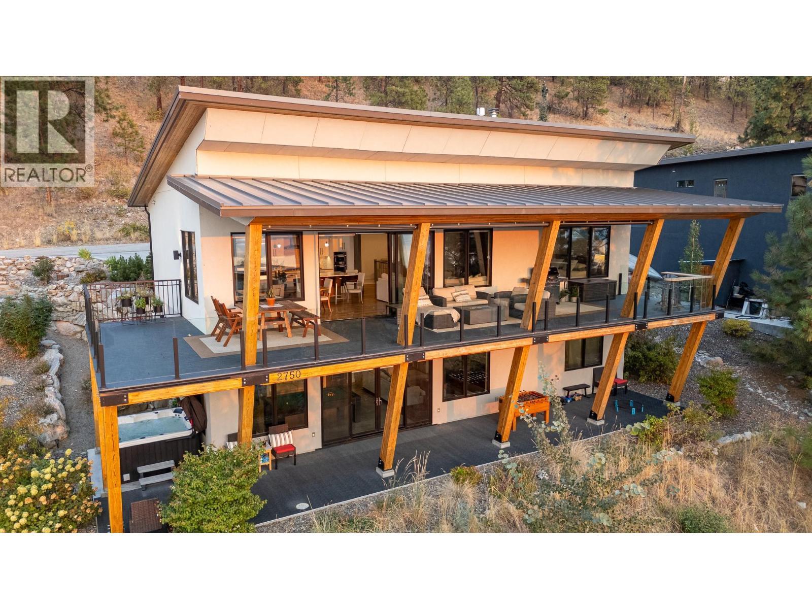 2750 Workman Place, Naramata, BC - Outdoor With Deck Patio Veranda