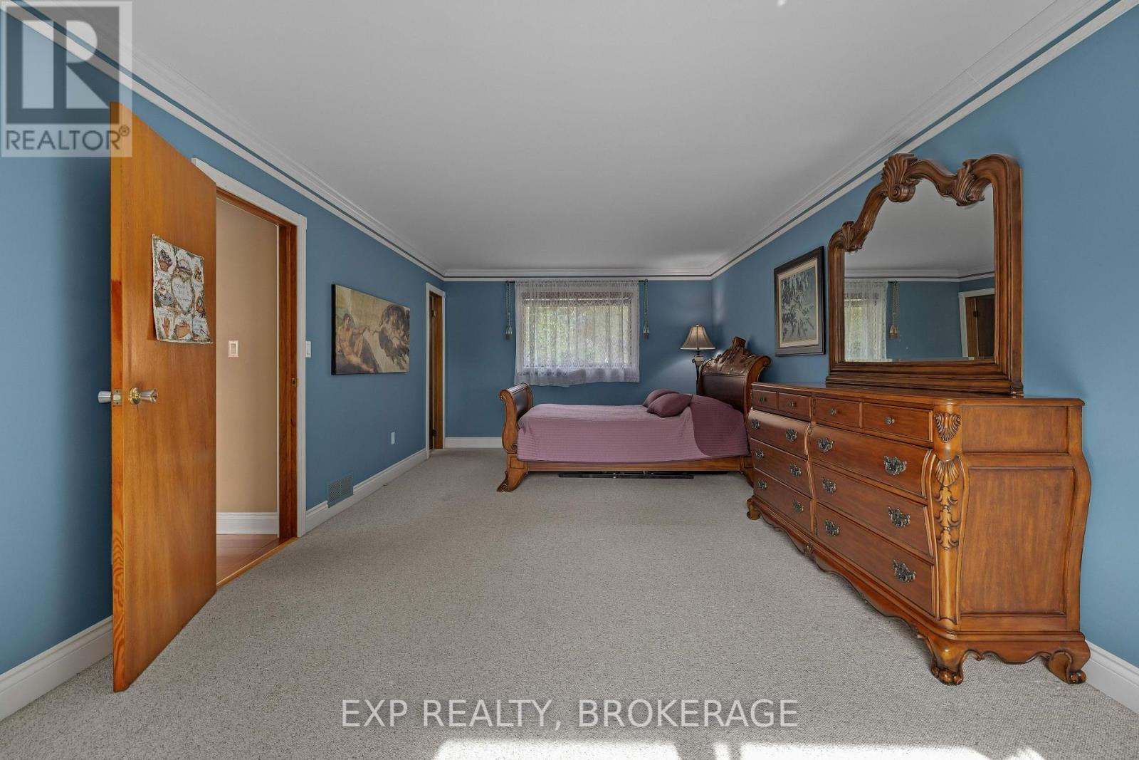 3037 Hilltop Lane, Frontenac (Frontenac South), ON - Indoor