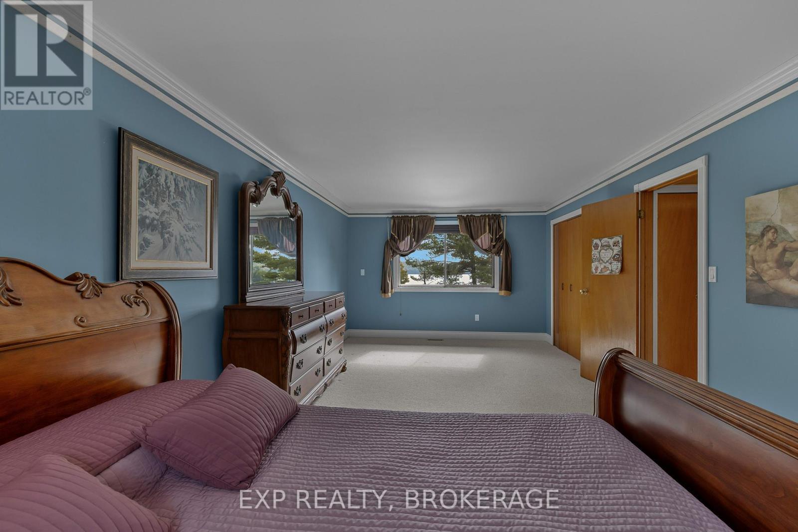 3037 Hilltop Lane, Frontenac (Frontenac South), ON - Indoor