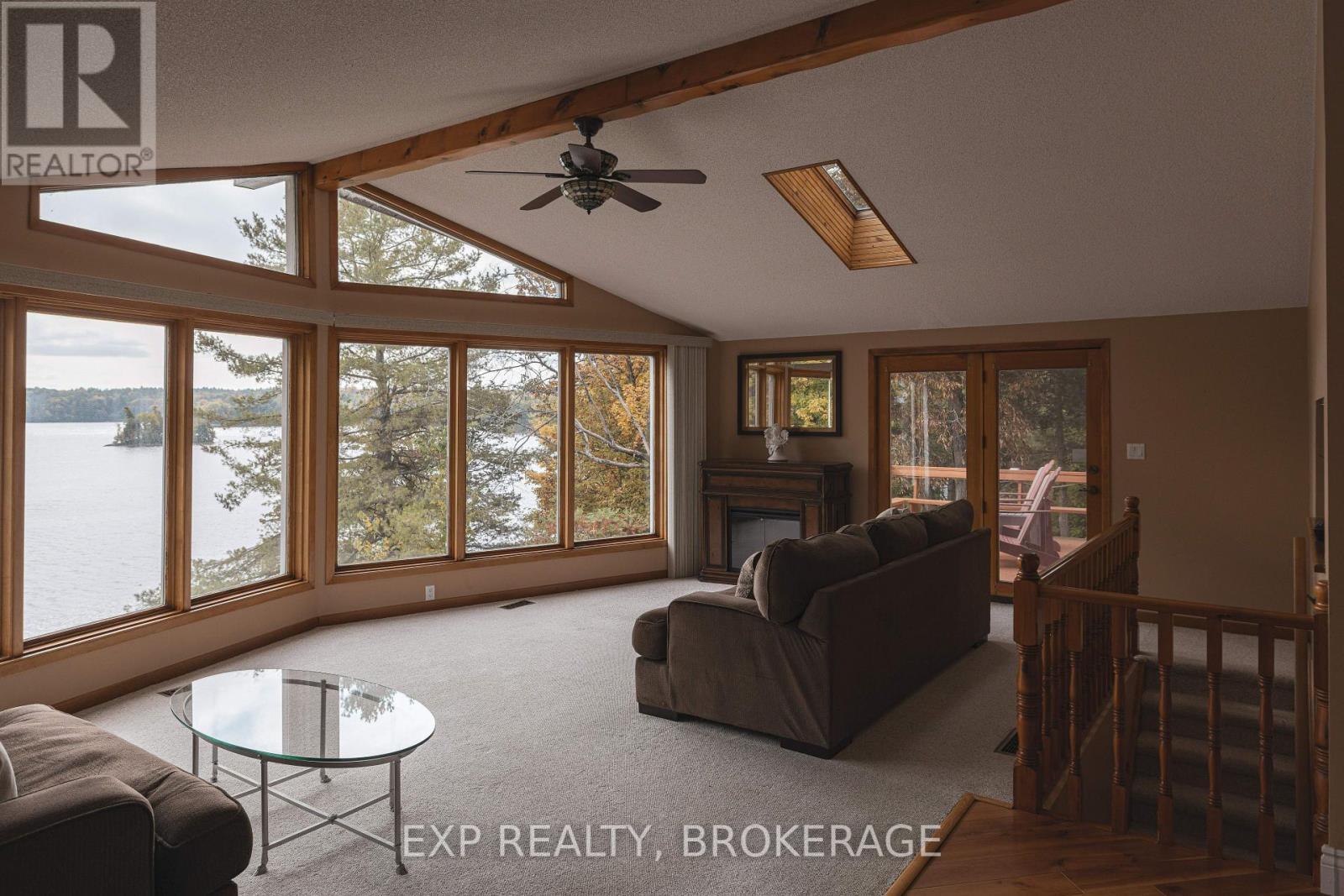 3037 Hilltop Lane, Frontenac (Frontenac South), ON - Indoor