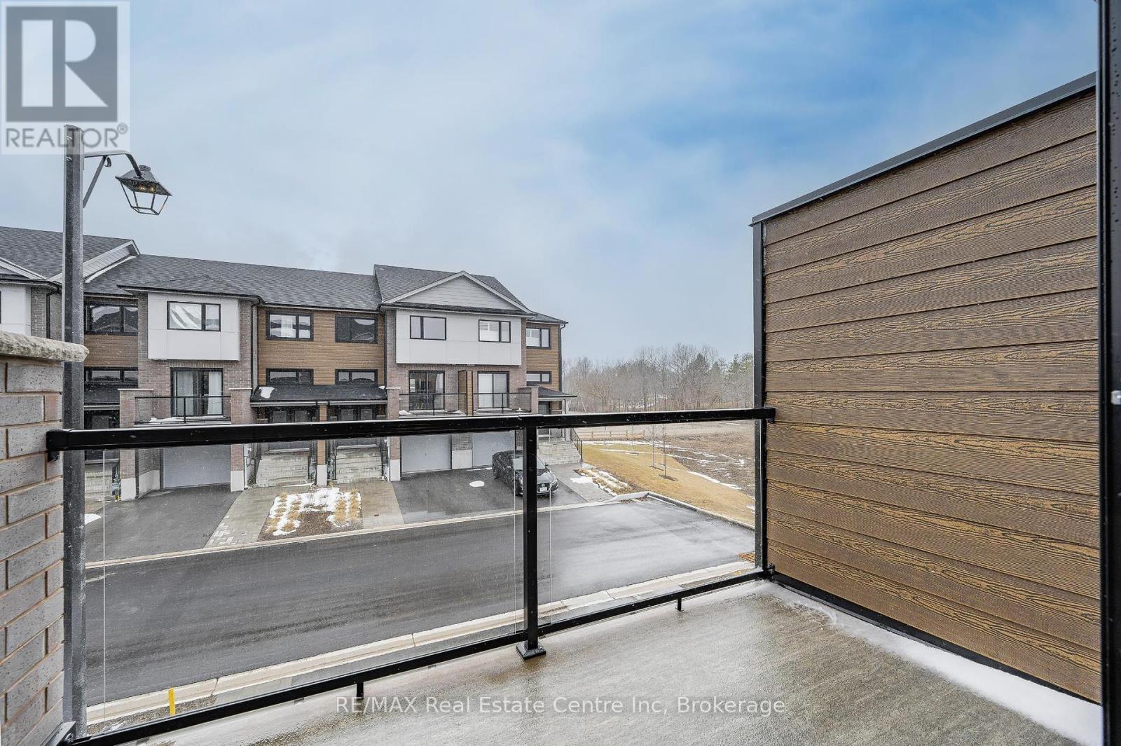 9 - 182 Bridge Crescent, Minto, ON - Outdoor With Balcony