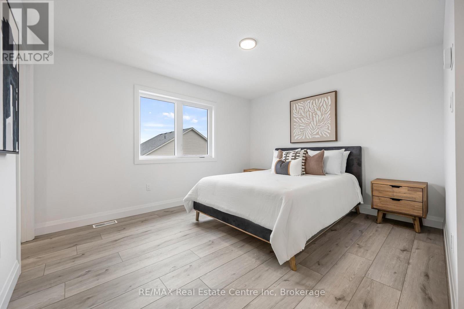 9 - 182 Bridge Crescent, Minto, ON - Indoor Photo Showing Bedroom