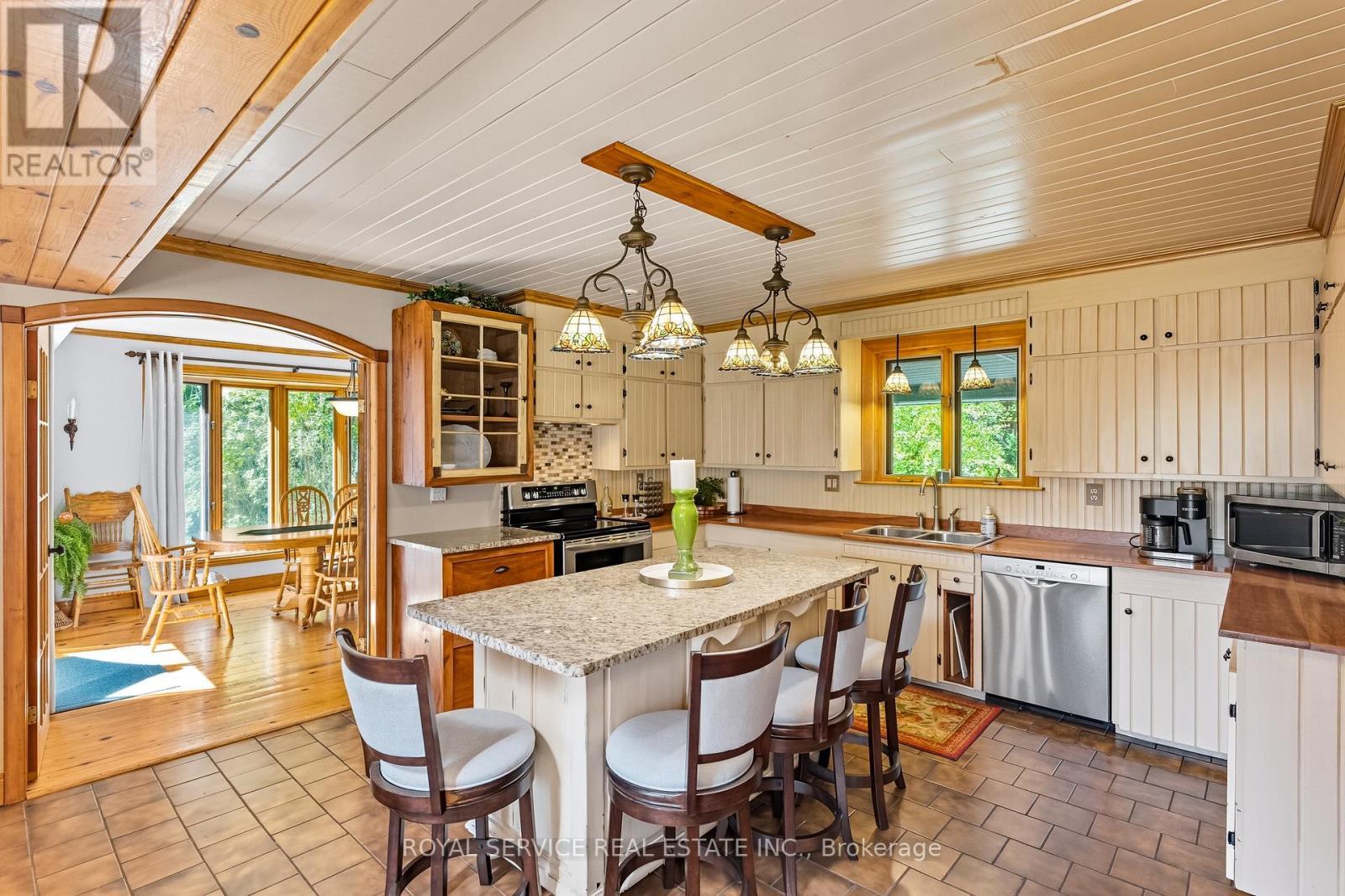 2853 13Th Line E, Trent Hills, ON - Indoor Photo Showing Other Room