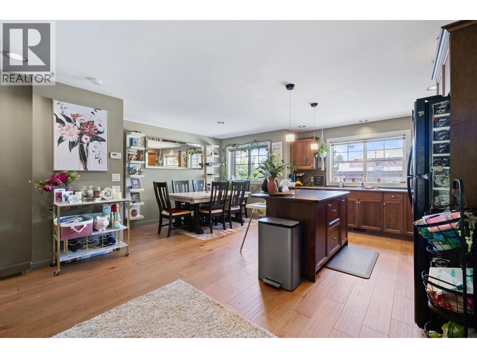 146 Mccurdy Road Unit# 2, Kelowna, BC - Indoor