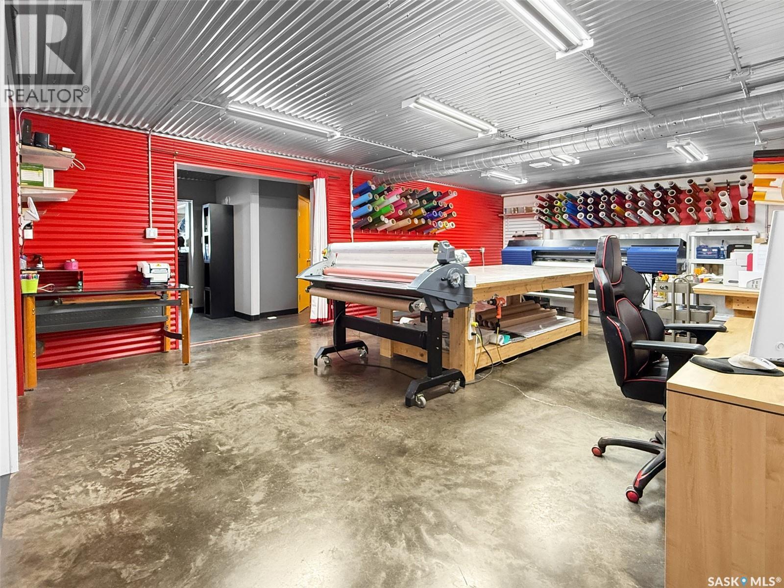 1411 North Service Road W, Swift Current, SK