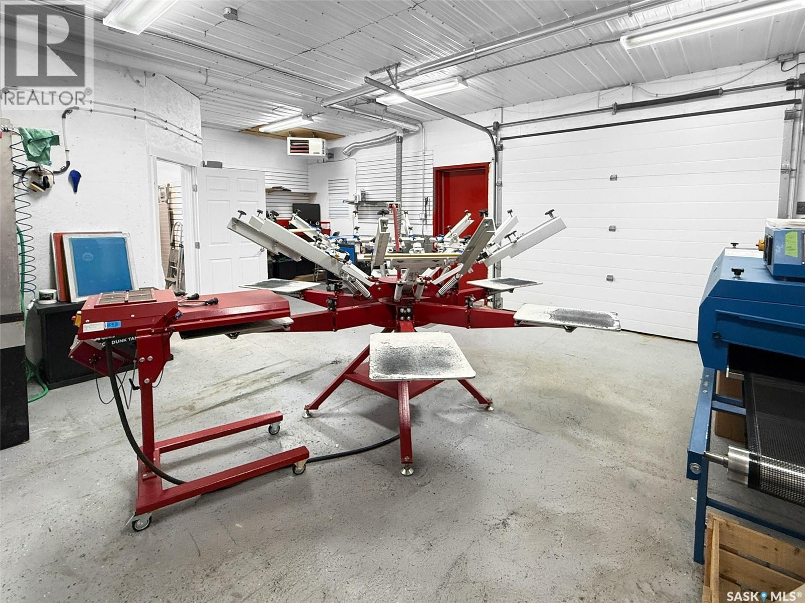 1411 North Service Road W, Swift Current, SK