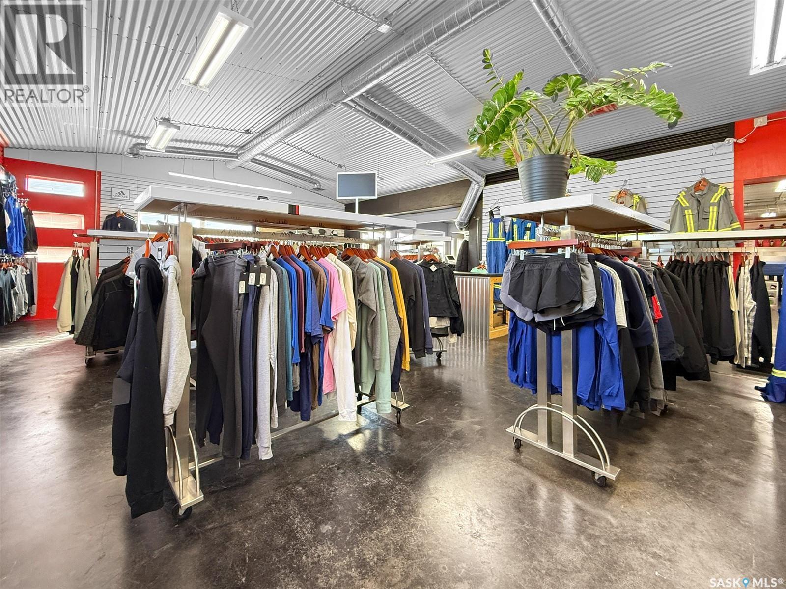 1411 North Service Road W, Swift Current, SK