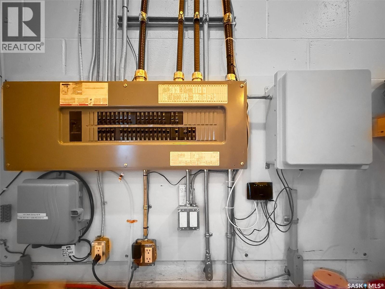 1411 North Service Road W, Swift Current, SK