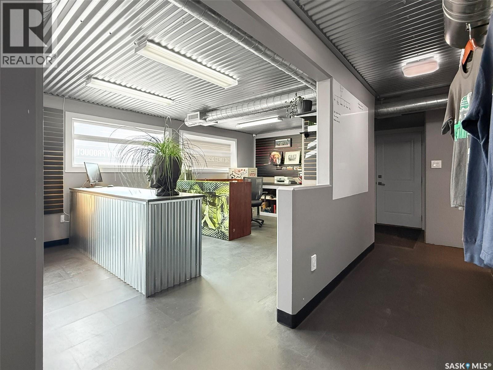 1411 North Service Road W, Swift Current, SK