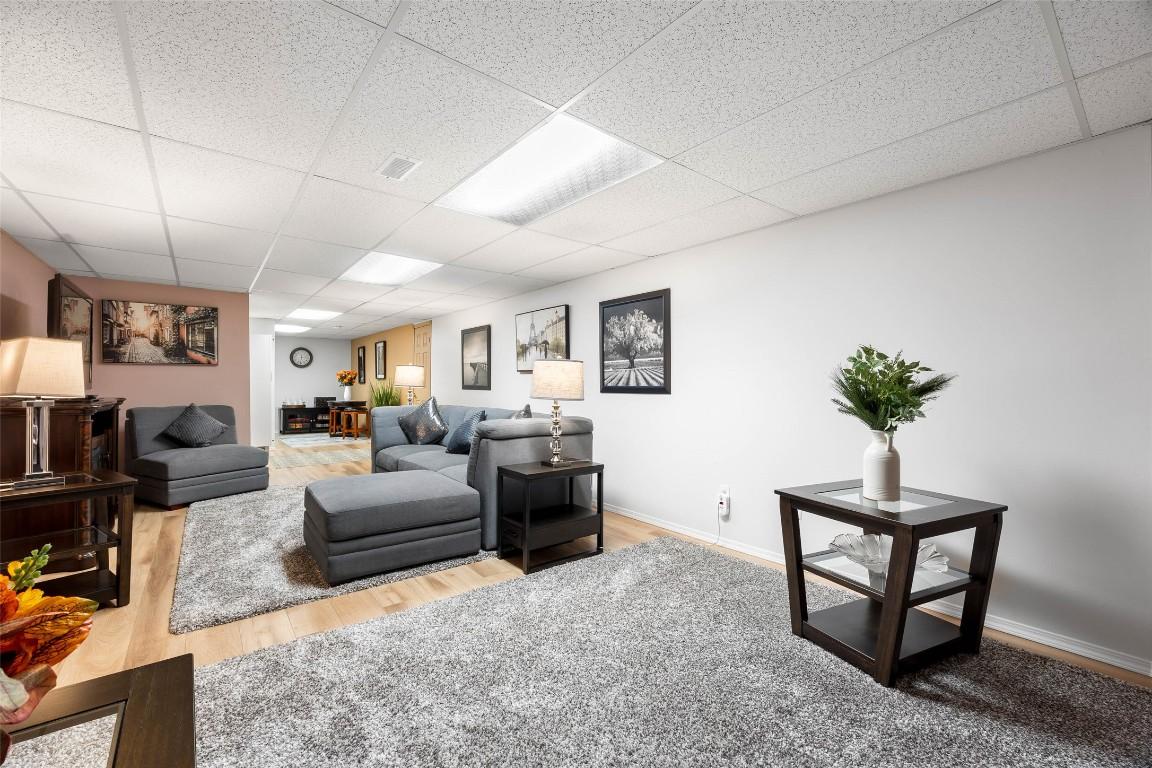 3577 Navatanee Drive, Kamloops, BC - Indoor