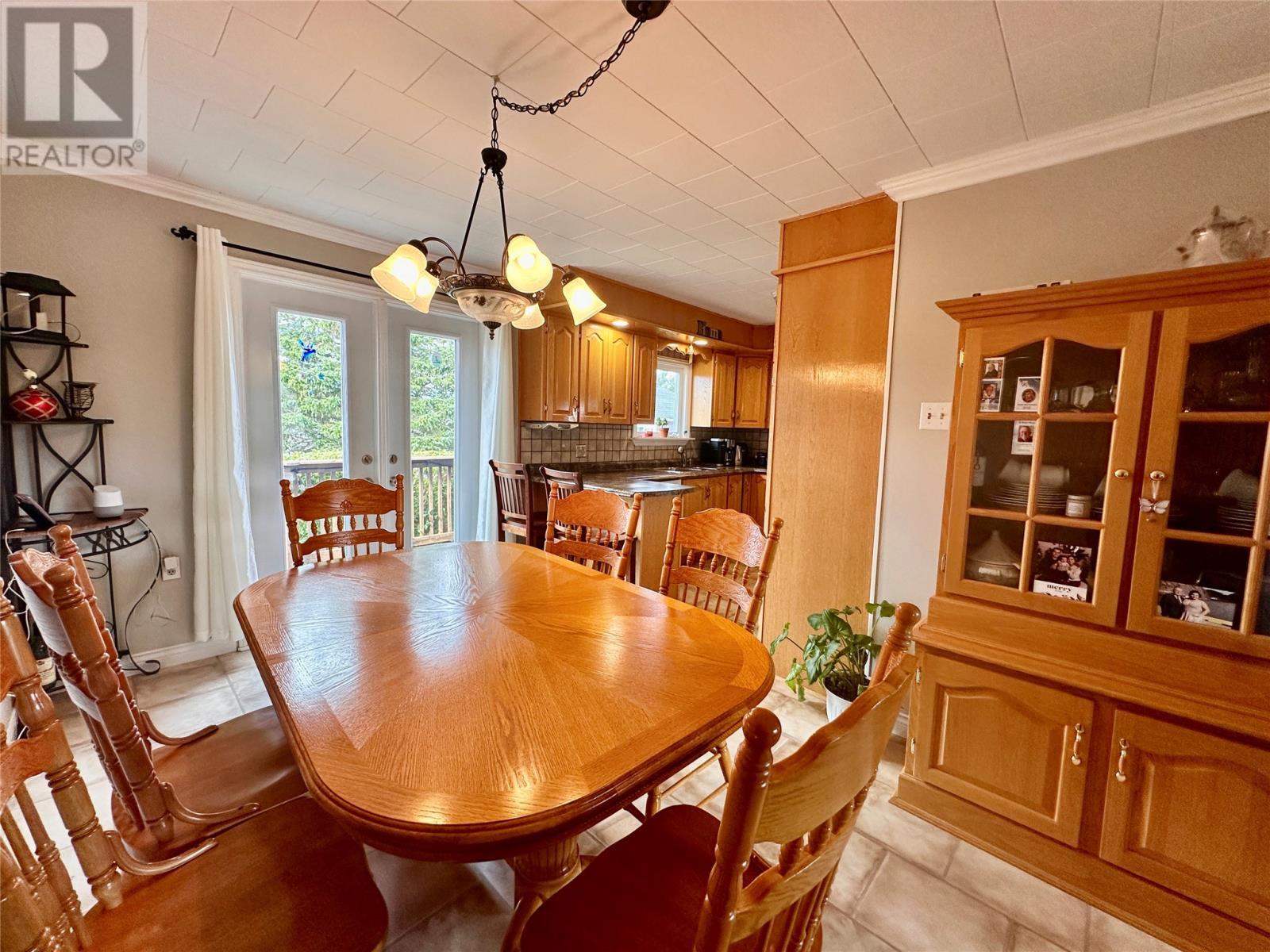 21 Drakes Road, Lawn, NL - Indoor Photo Showing Dining Room