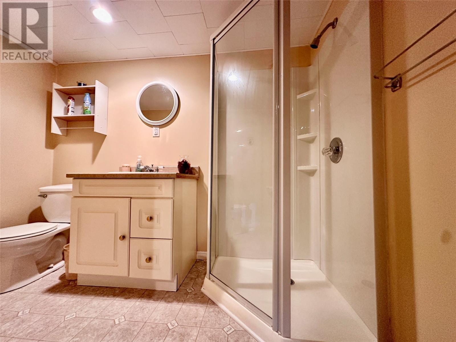 21 Drakes Road, Lawn, NL - Indoor Photo Showing Bathroom