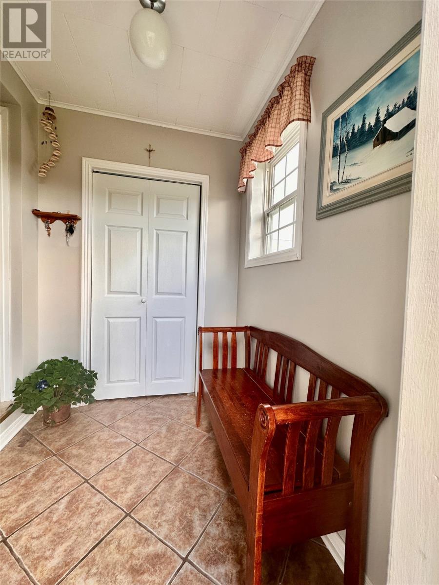 21 Drakes Road, Lawn, NL - Indoor Photo Showing Other Room