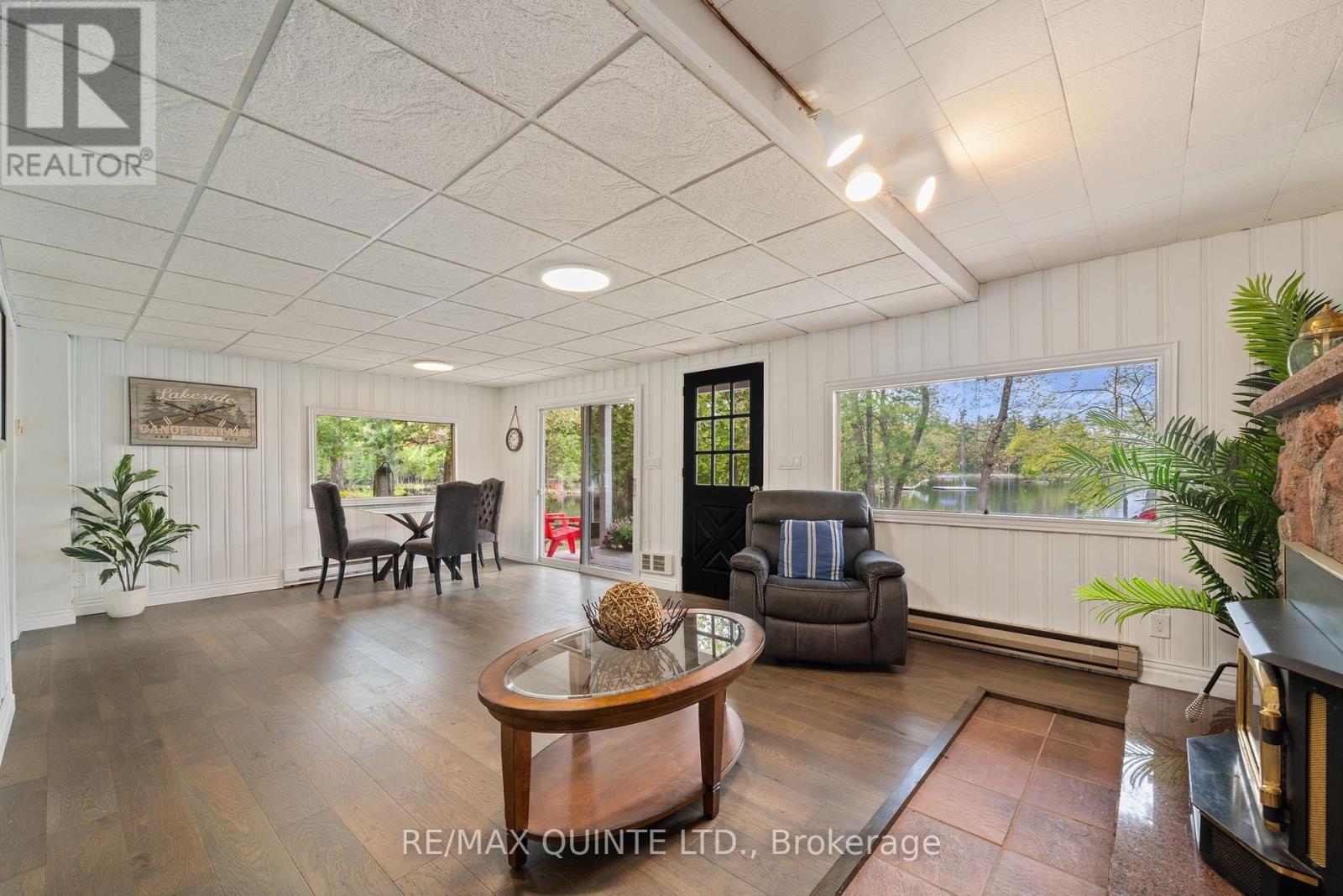 2 Fire Route 2 Route, Trent Lakes, ON - Indoor Photo Showing Other Room