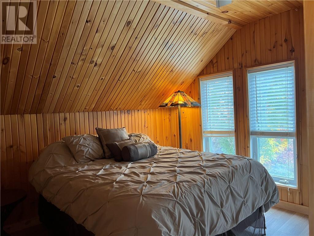 268 B Lake Road, St. Charles, ON - Indoor Photo Showing Bedroom