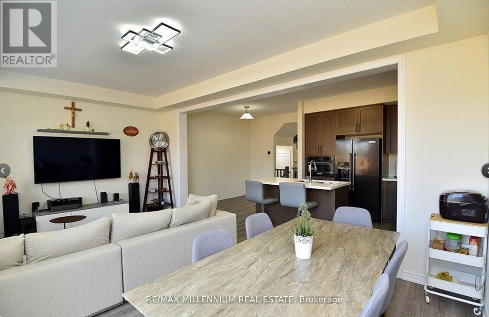 29 Hibiscus Lane, Hamilton, ON - Indoor