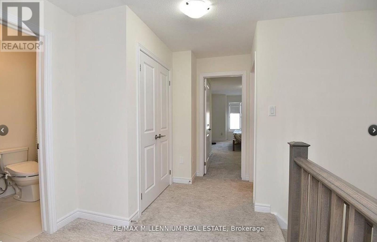 29 Hibiscus Lane, Hamilton, ON - Indoor Photo Showing Other Room