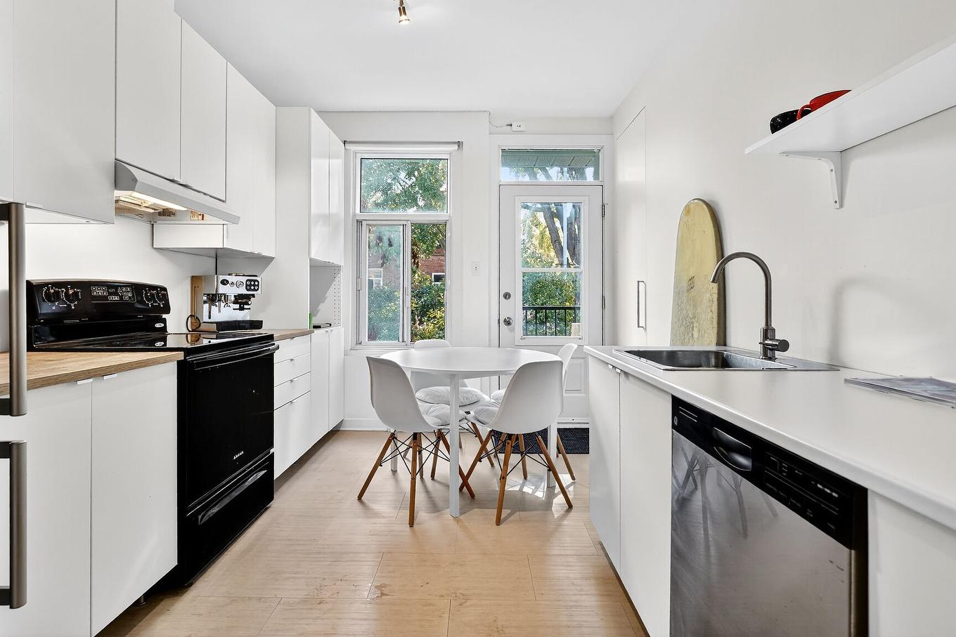 Cuisine - 2696 - 2704 Rue De Rozel, Montréal (Le Sud-Ouest), QC - Indoor Photo Showing Kitchen