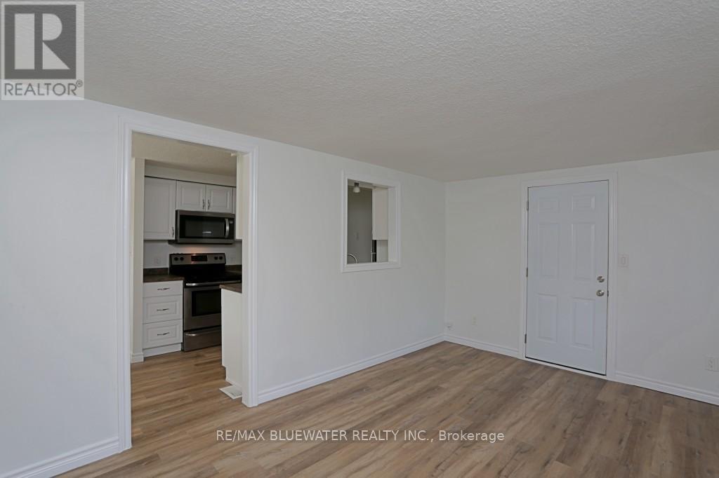 23 Pebble Beach Parkway, South Huron (Stephen), ON - Indoor Photo Showing Other Room