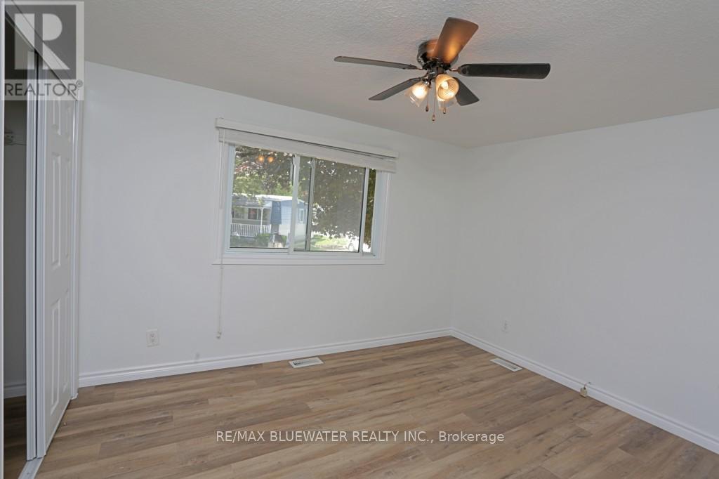 23 Pebble Beach Parkway, South Huron (Stephen), ON - Indoor Photo Showing Other Room