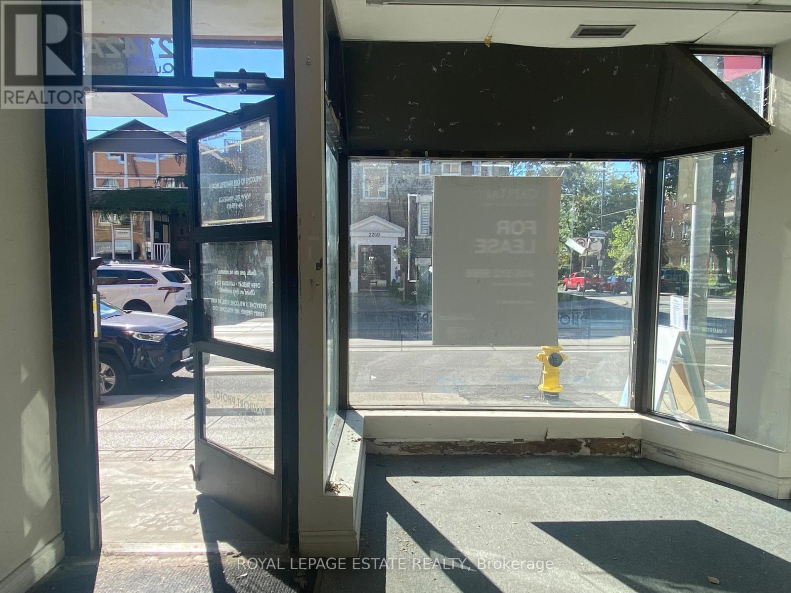 2142A Queen Street E, Toronto, ON