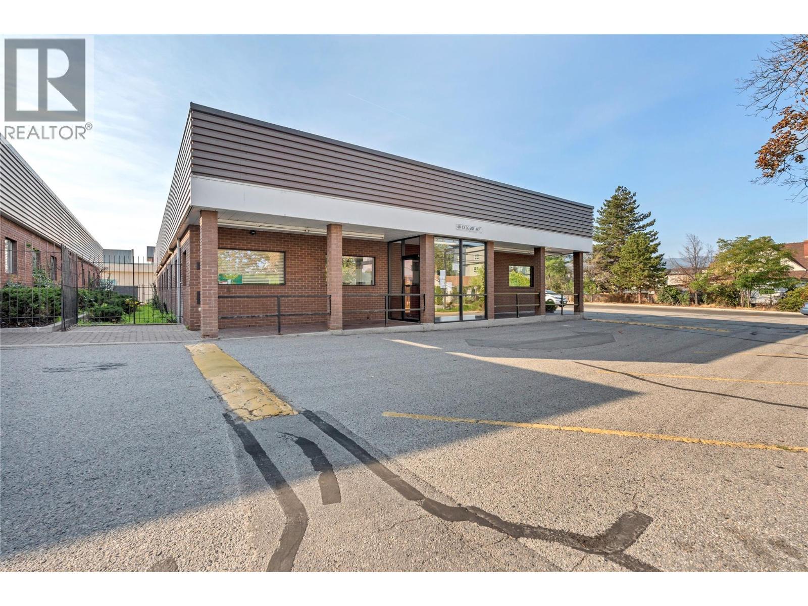 40 Calgary Avenue, Penticton, BC