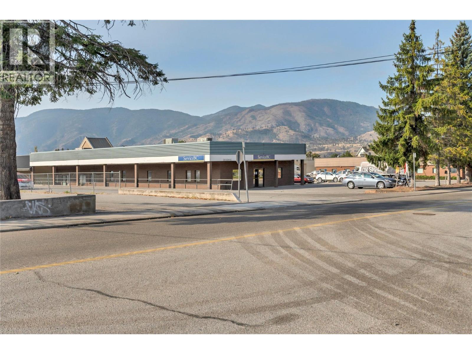 40 Calgary Avenue, Penticton, BC