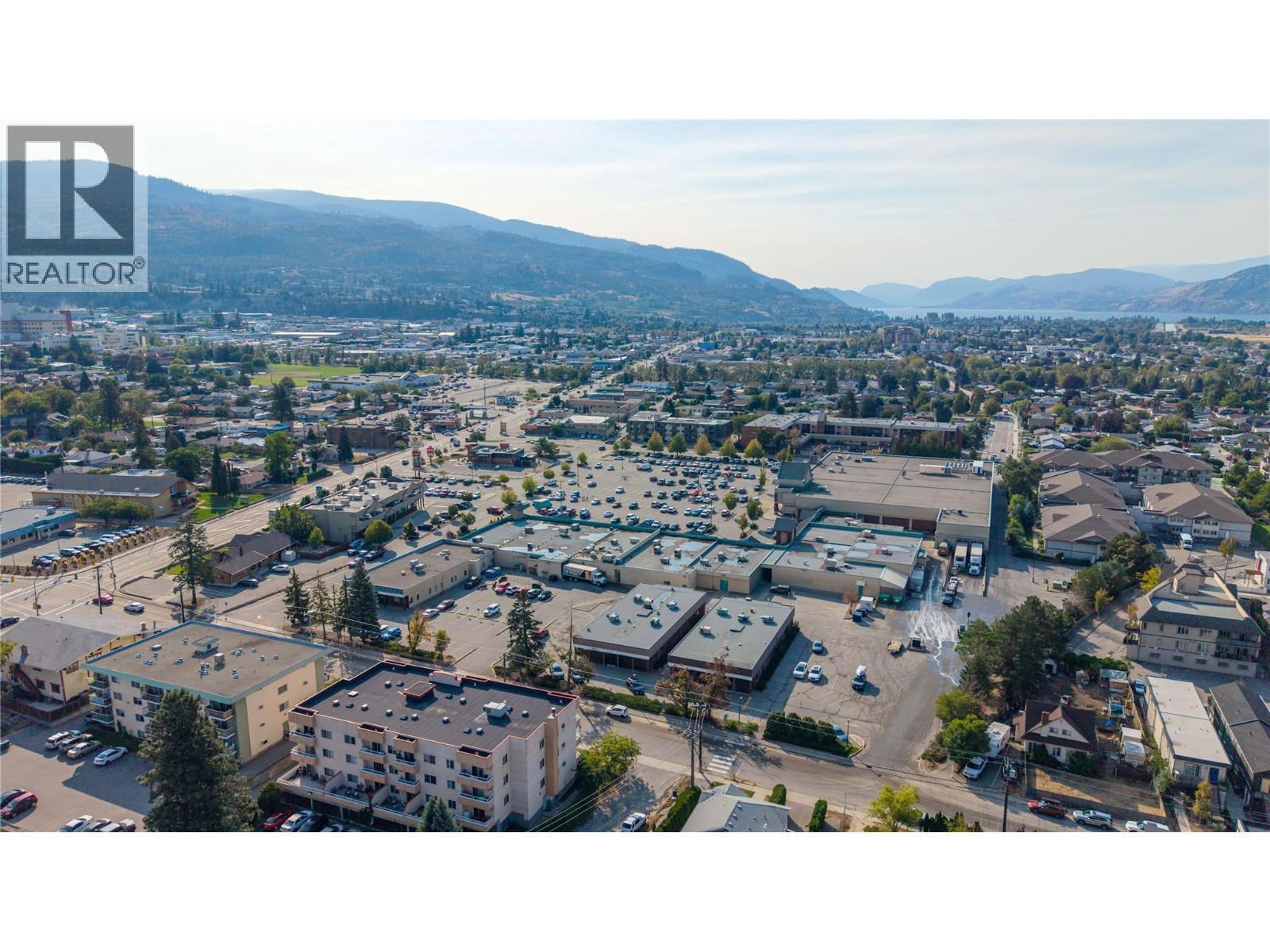 40 Calgary Avenue, Penticton, BC