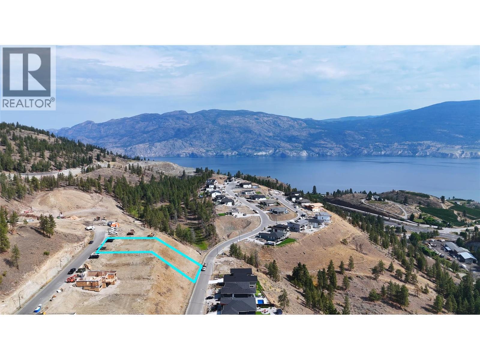 17593 Dickinson Place, Summerland, BC - Outdoor With Body Of Water With View