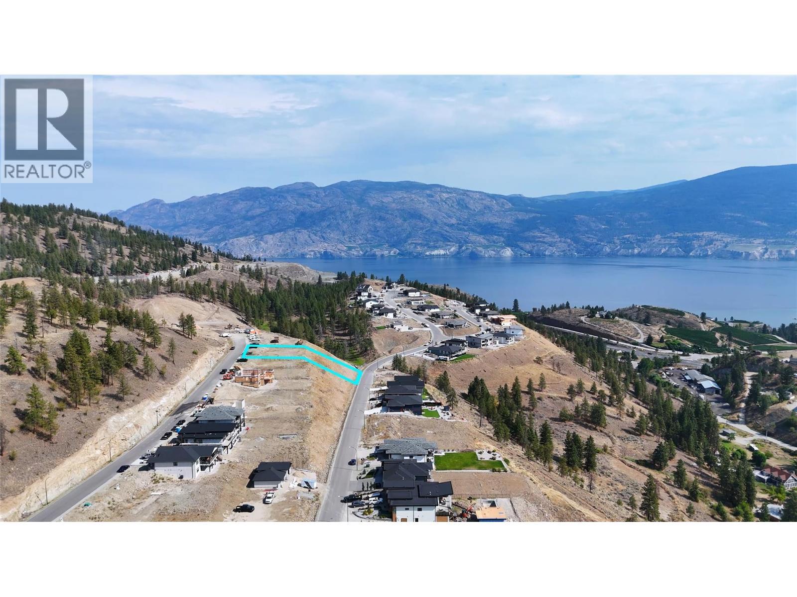 17593 Dickinson Place, Summerland, BC - Outdoor With Body Of Water With View