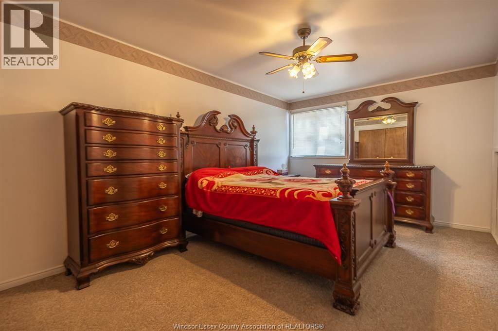 3280 Talbot Trail, Wheatley, ON - Indoor Photo Showing Bedroom