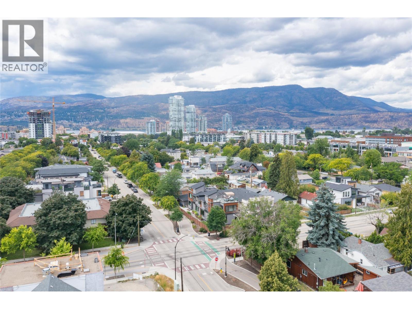 1292 Ethel Street, Kelowna, BC - Outdoor With View