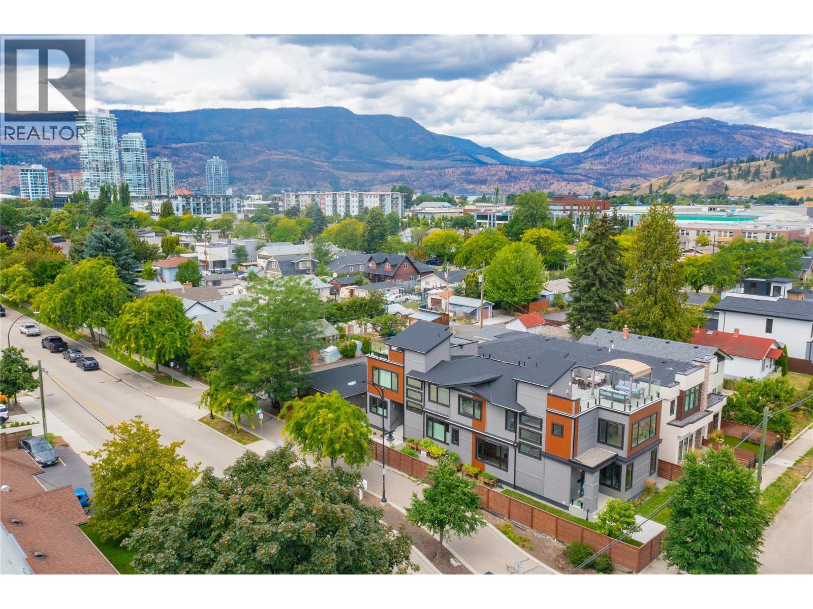 1292 Ethel Street, Kelowna, BC - Outdoor With View