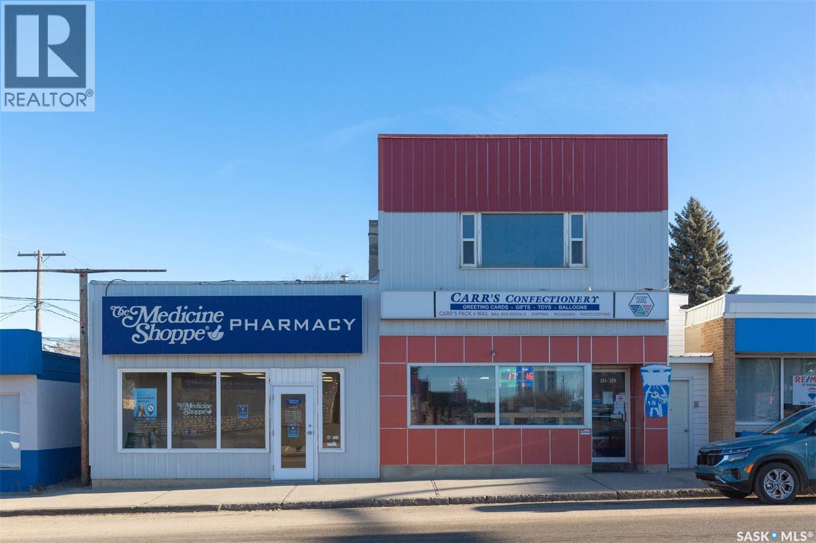 325 & 329 4Th Avenue Sw, Moose Jaw, SK
